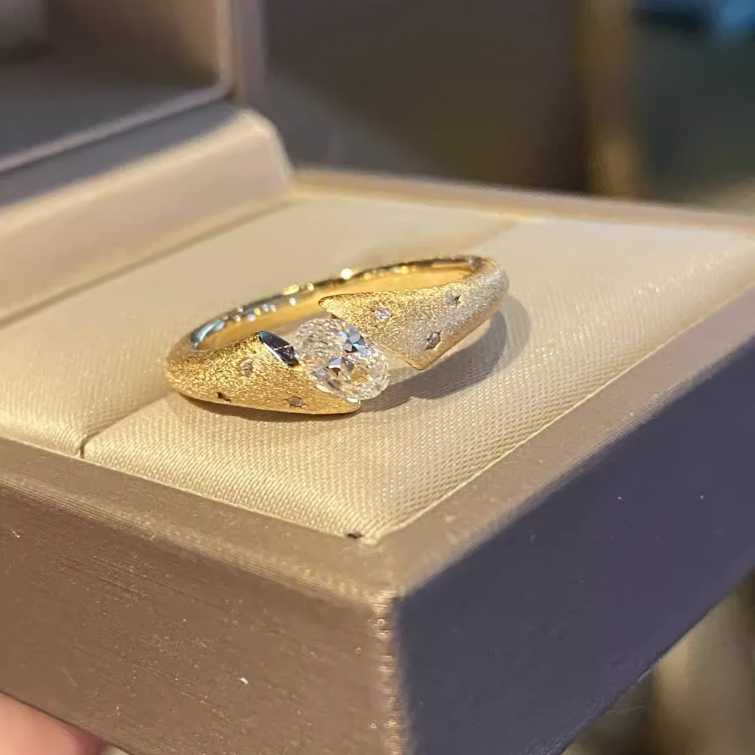 非金属合成锆石戒指 RICHSUE 拉丝鸽子蛋戒指·s925银日常通勤时尚