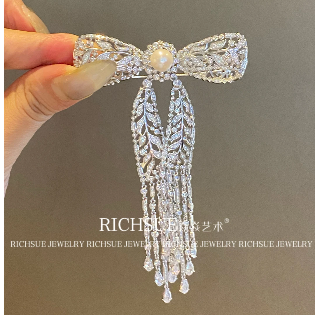 非金属合成锆石胸针 RICHSUE 宫廷风蝴蝶结流苏胸针 s925银镀金