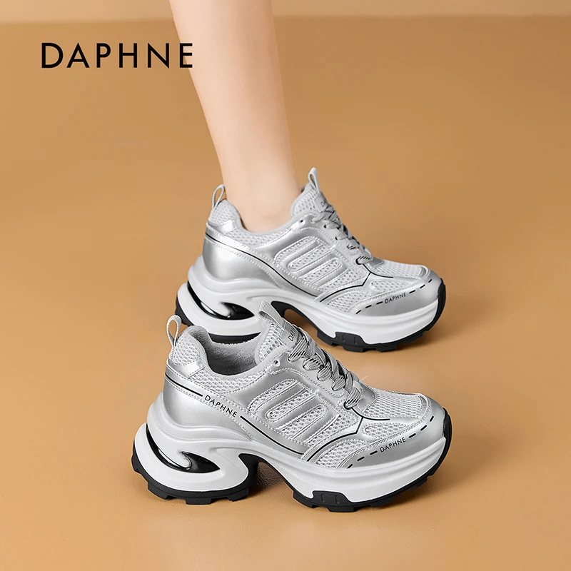 达芙妮厚底加绒老爹鞋女2025秋冬新款时尚百搭潮流增高运动鞋