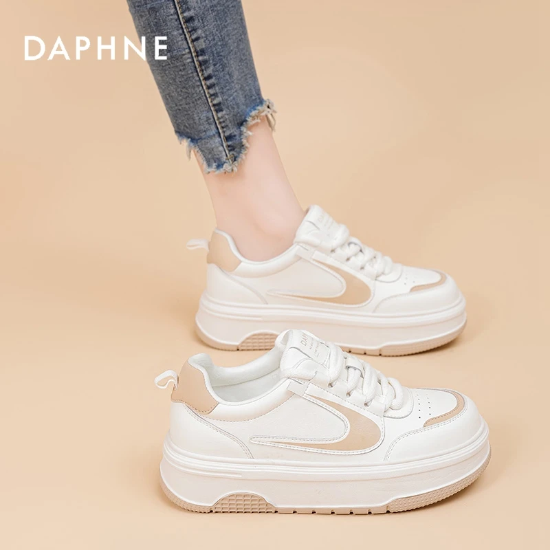 达芙妮真皮小白鞋女ins潮百搭2025新款时尚厚底休闲板鞋