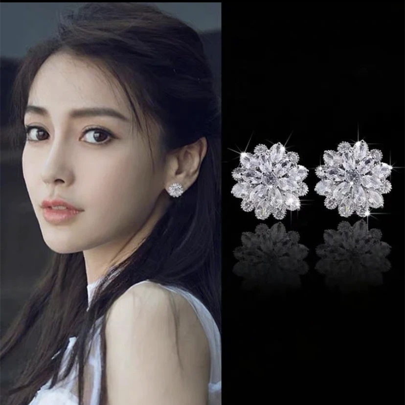 铜合金耳饰 新款 雪花耳钉镶嵌时尚素款轻奢气质百搭精致银色饰品