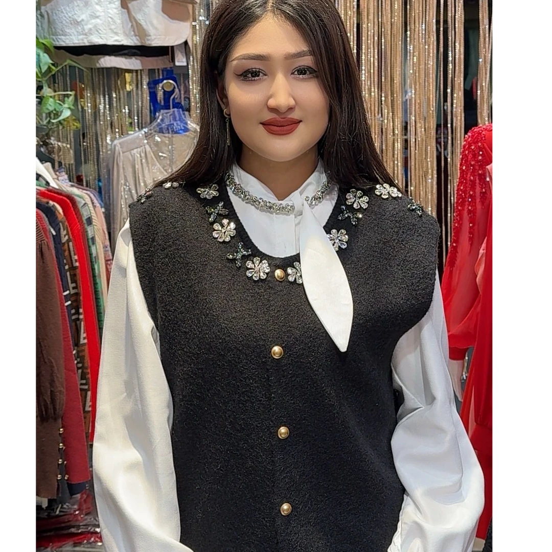 2024年最新款时尚两件套