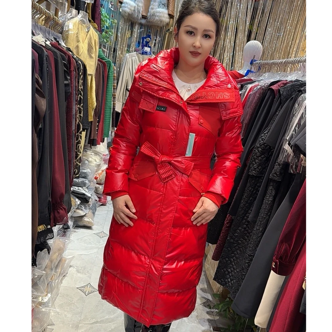 最新款女款时尚羽绒服保暖