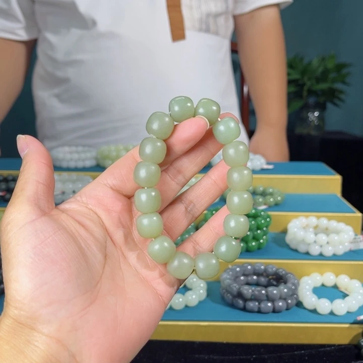 和田玉手串未镶嵌新疆且末料14