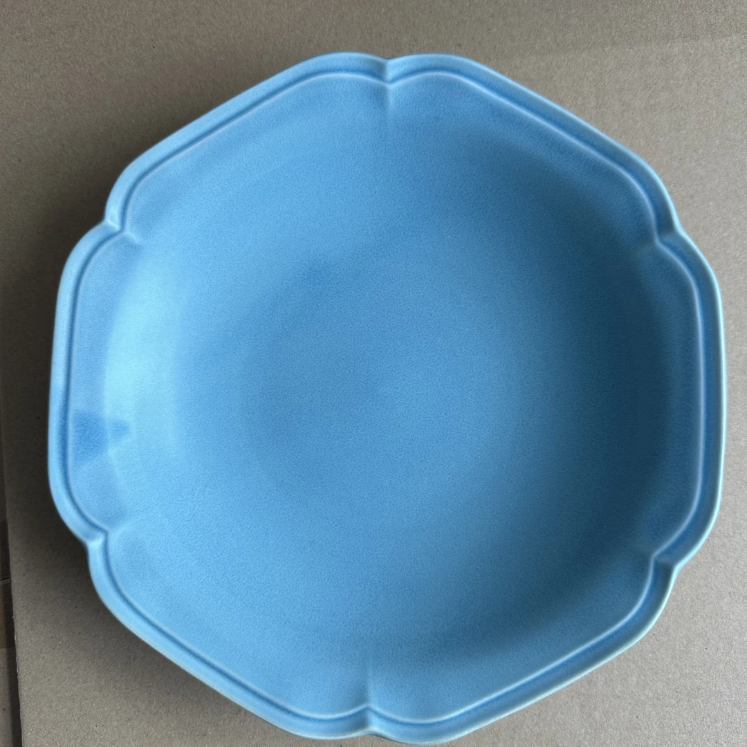 日本美浓烧蓝色陶瓷花边盘