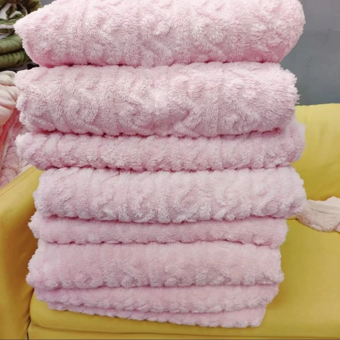 宇华家纺【1.8*2.0粉色菱形格毛毯】 塔芙蓉加大加厚柔软亲肤毛毯