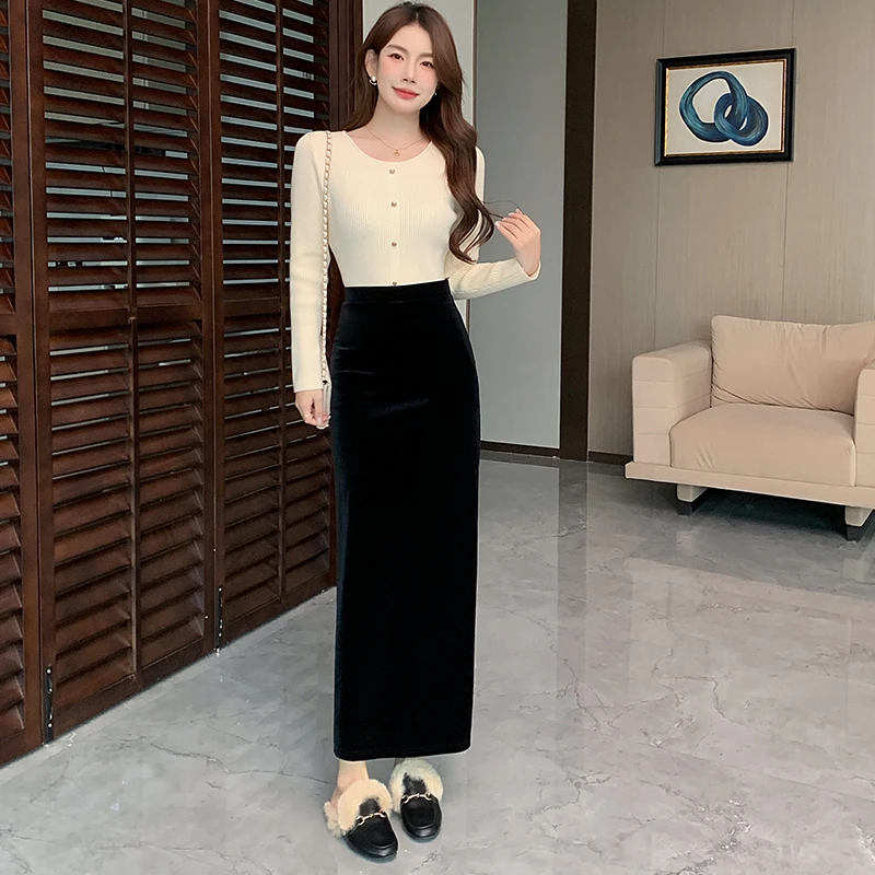高级丝绒小黑裙开叉修身长裙新款金丝绒半身裙高腰显瘦直筒一步裙
