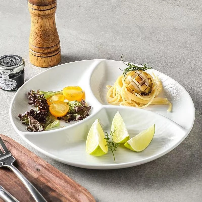 一人食减脂分格餐盘日式家用早餐餐具高颜值分隔定量盘子陶瓷盘