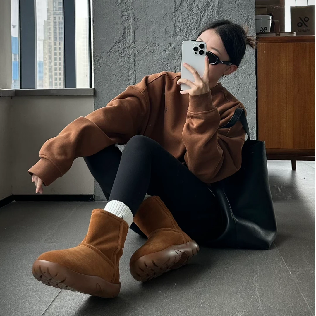 冬季防寒保暖雪地靴女真皮真毛中筒雪地靴百搭