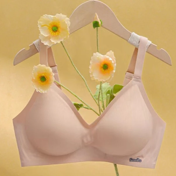 【夏季凉感文胸】粉底液固定杯透气小胸聚拢女士吊带薄款无痕内衣女