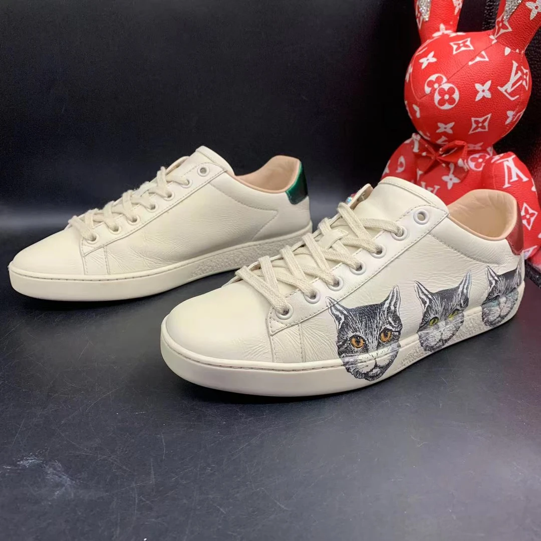 【聚星福利】GUCCI/古驰95新休闲舒适奶白三只猫咪板鞋38欧码ddm884