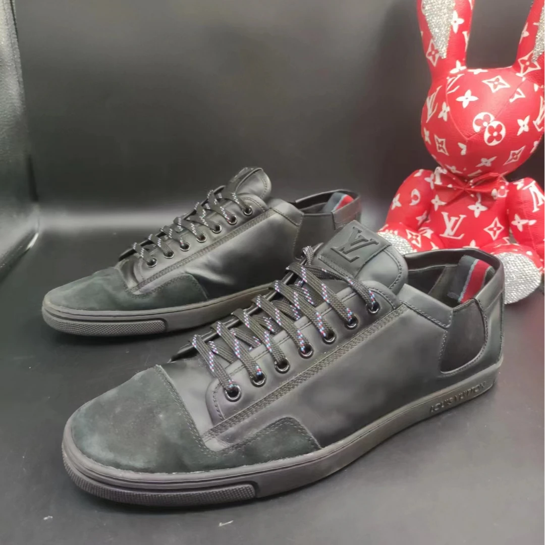 【聚星福利】LouisVuitton/路易威登黑色麂皮贝壳头板鞋40欧码