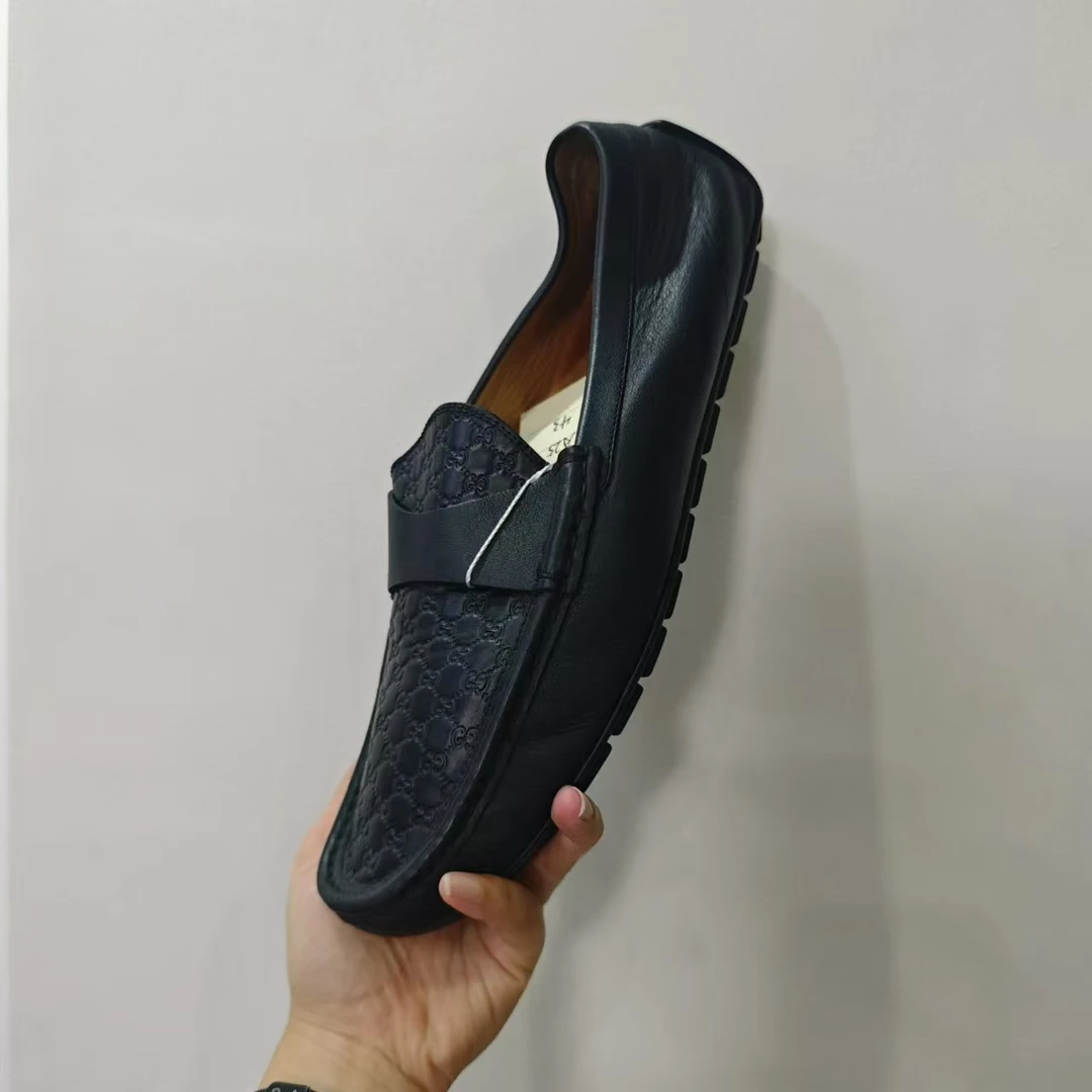 【聚星福利】GUCCI/古驰95新 43欧码 黑色印花豆豆休闲鞋ddm1188