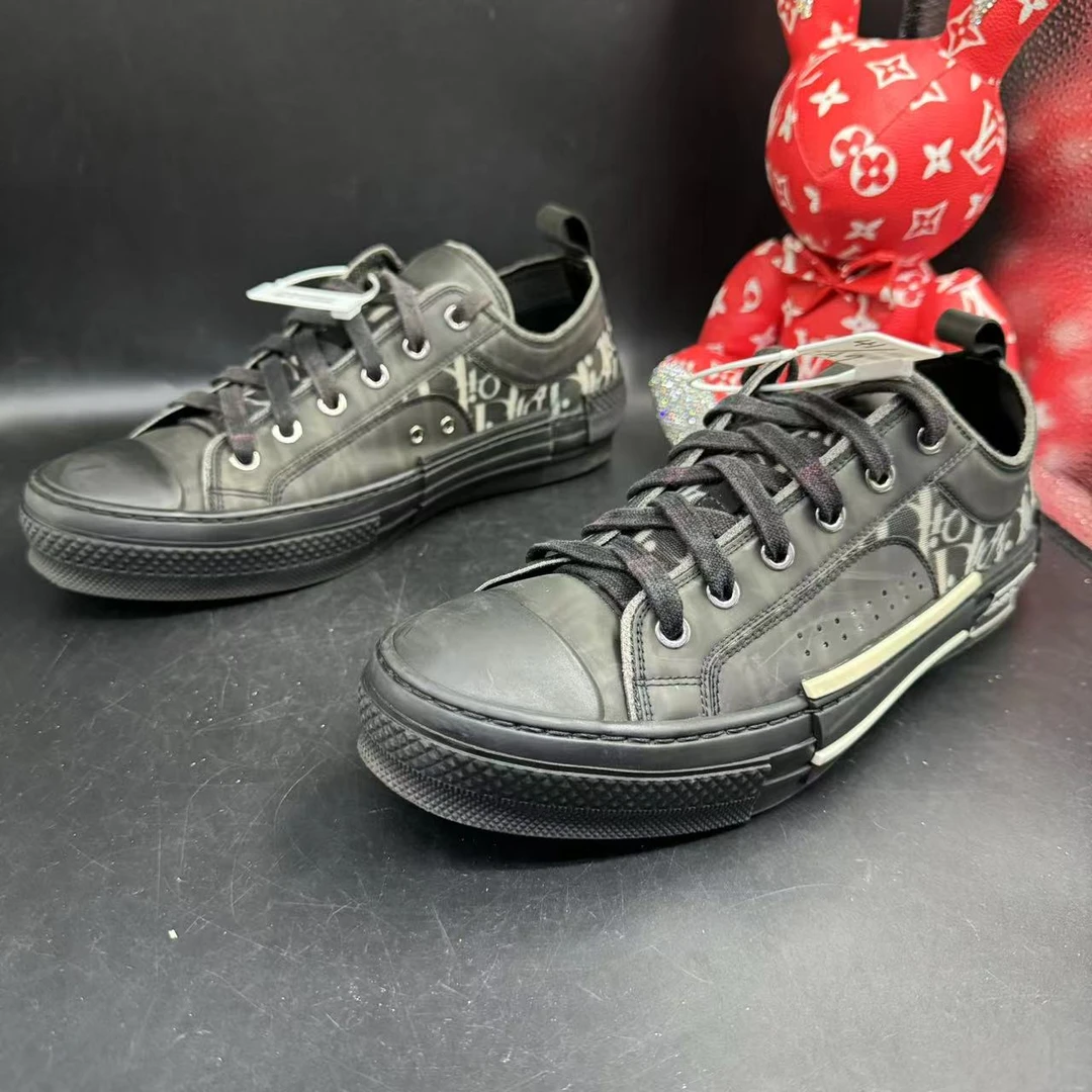 【聚星折扣】迪奥/DIOR 男士休闲时尚舒适黑色帆布板鞋41欧码