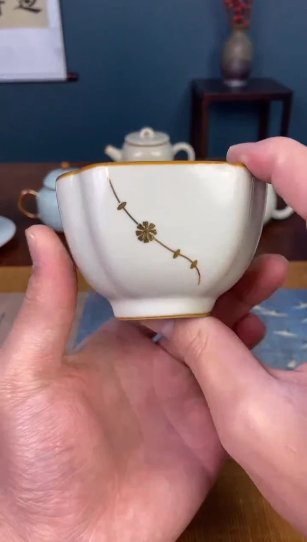 【闪购商品】瓷其他米黄汝窑锔钉花四方杯