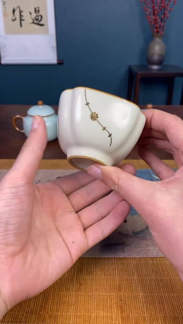 【闪购商品】瓷其他米黄汝窑锔钉花四方杯