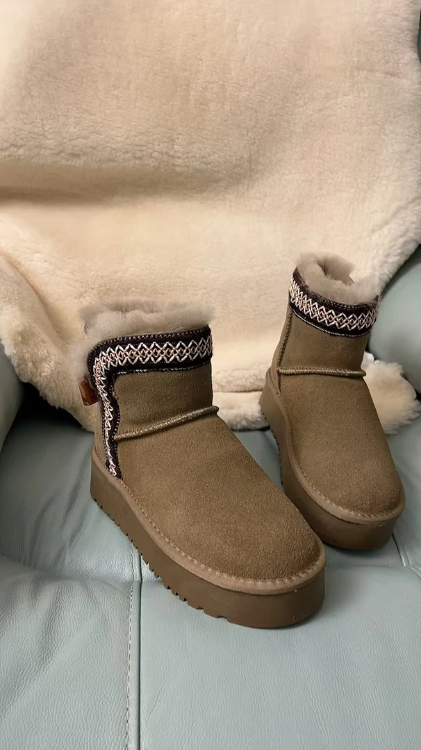 3003时尚厚底百搭加厚雪地靴