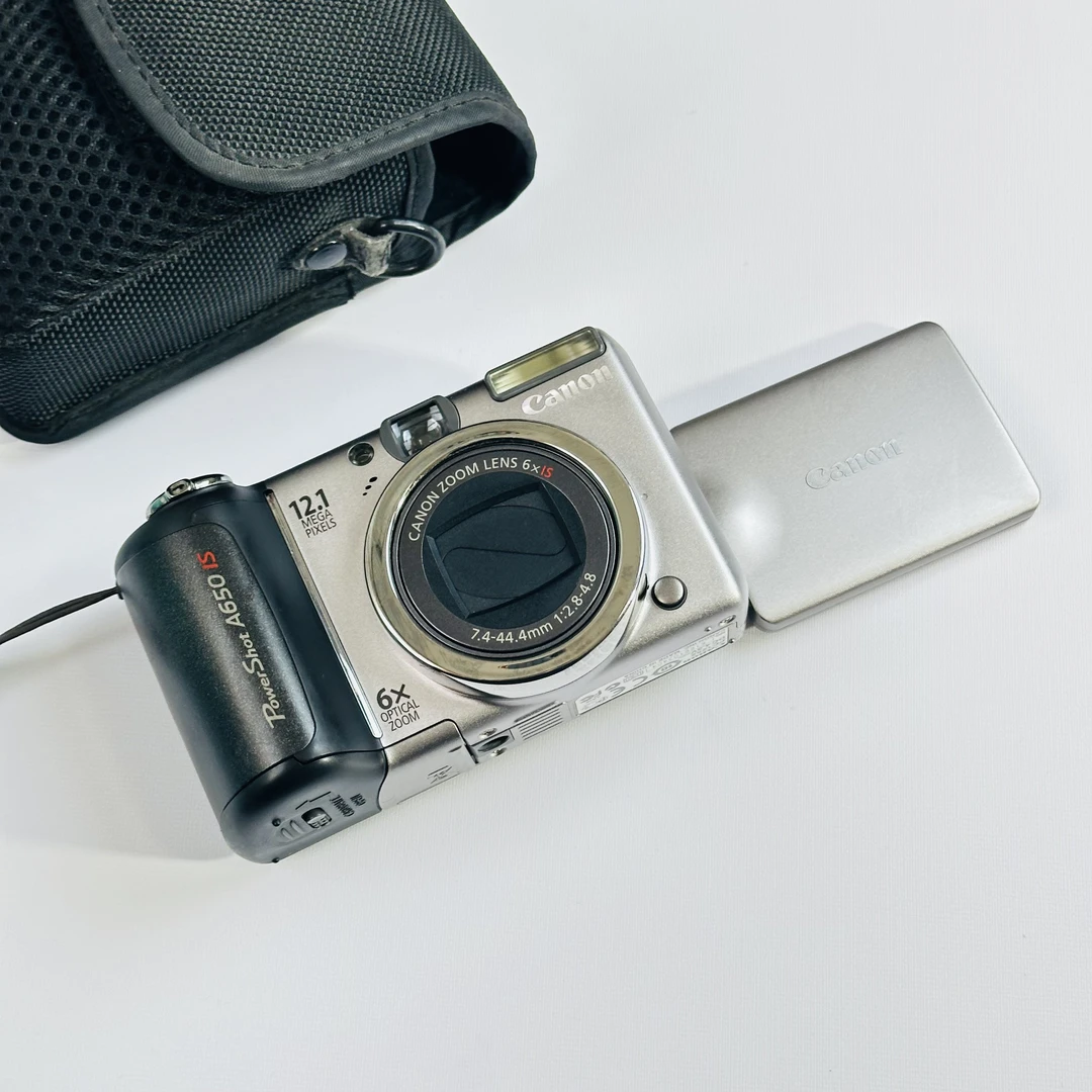 佳x能a650 精品成色网红机翻转屏 可自拍 数码相机 五号电池供电