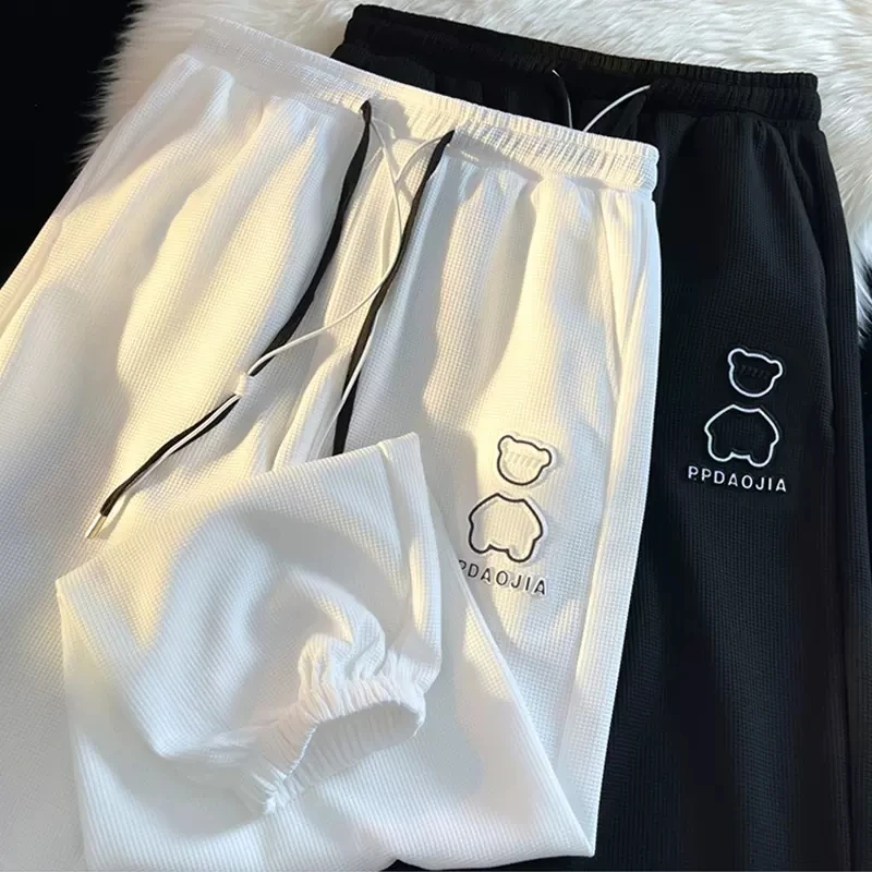 小熊华夫格裤子男士春秋潮牌ins宽松大码高街情侣运动休闲卫裤男