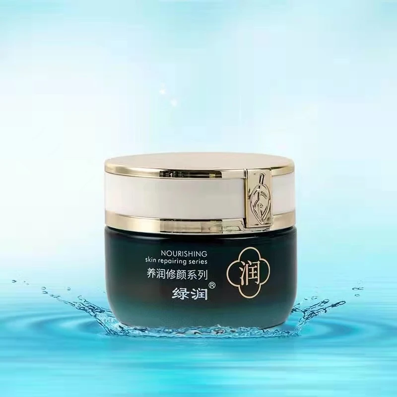 绿润养嫩肤保湿霜一瓶
