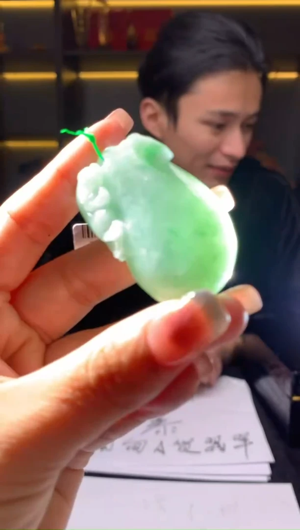 【闪购商品】定制翡翠未镶嵌天然翡翠拍一发一（多样性发货）