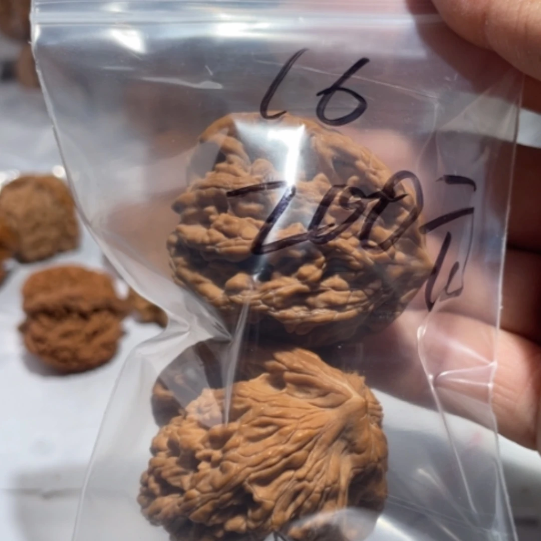 【闪购商品】文玩核桃吊坠高****1