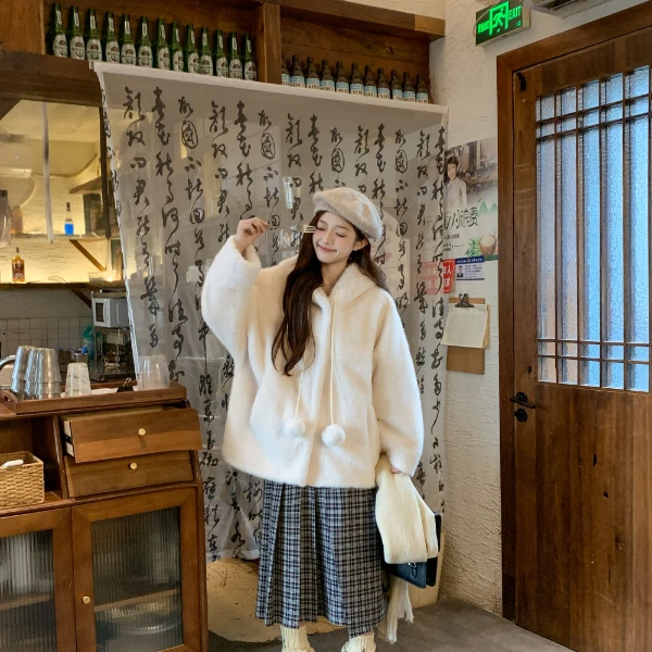 【可爱小巫女】新款水貂绒毛毛外套加厚中长款甜美毛球减龄冬短外套