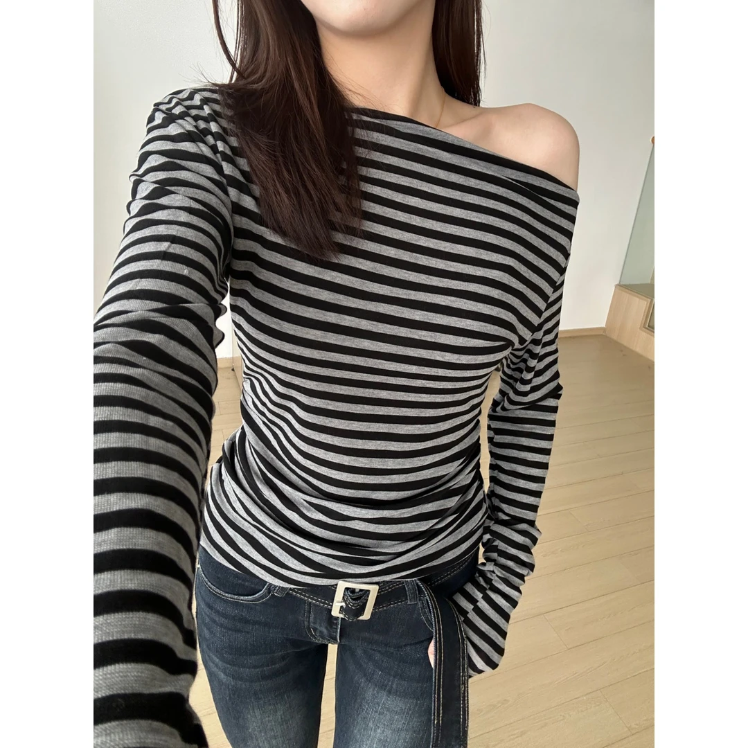 HHYB Hello休闲条纹宽松斜肩设计感长袖慵懒风堆堆袖上衣240463