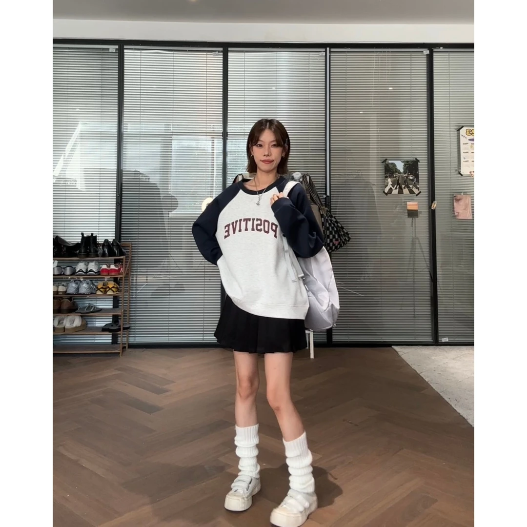 【年中QC】5009撞色插肩袖卫衣圆领休闲字母印花设计感卫衣慵懒风