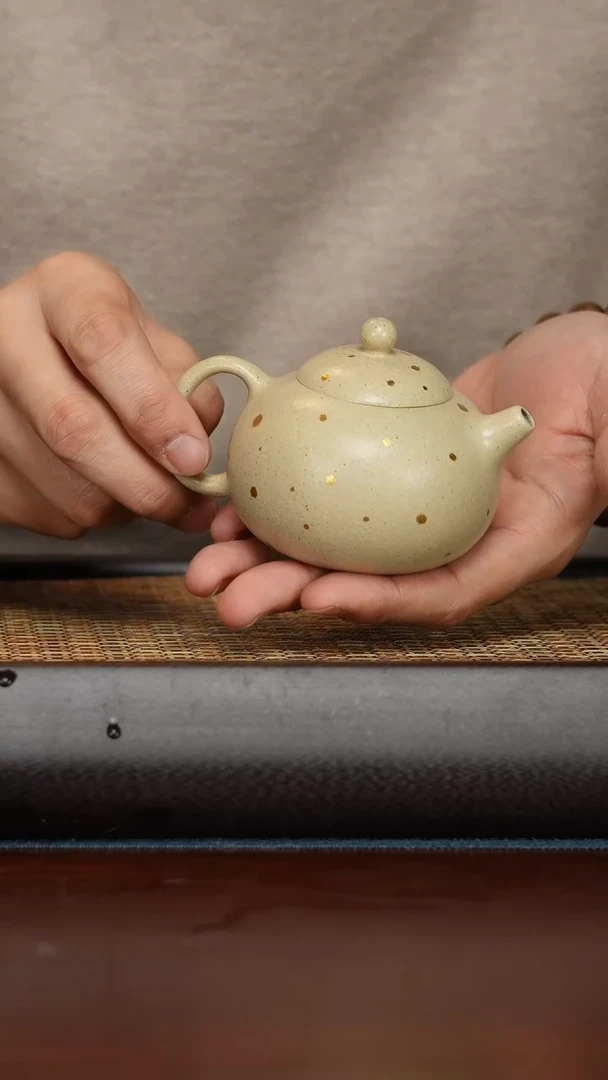 【闪购商品】紫砂茶壶白玉段洒金豆蔻西施160cc
