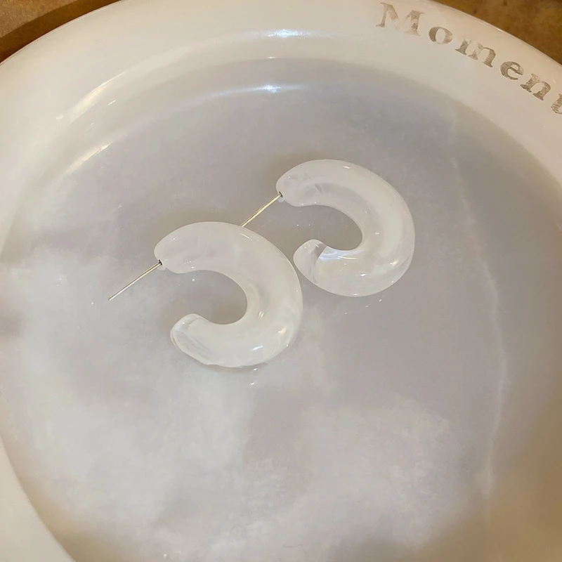 铜合金耳饰 气质白色时尚百搭法式小众圈圈C形耳环601