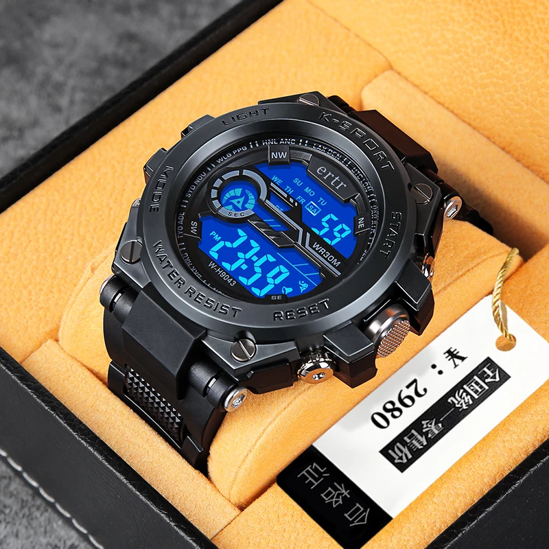 2022年新款手表男款高中学生运动多功能青少年高级感户外潜水电子