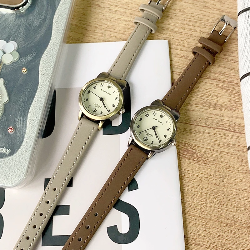 儿童手表女孩女生女童幼儿园学生只看时间静音小众简约防水石英表