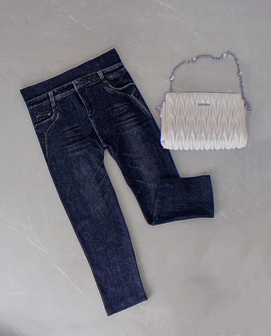 【仿牛仔八分裤】烫钻外穿打底时尚休闲裤