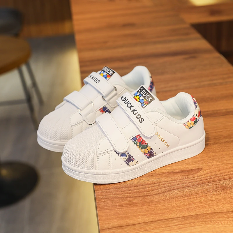 小黄鸭春秋新款6-12岁女童小孩童鞋鞋子百搭休闲鞋简约贝头壳板鞋