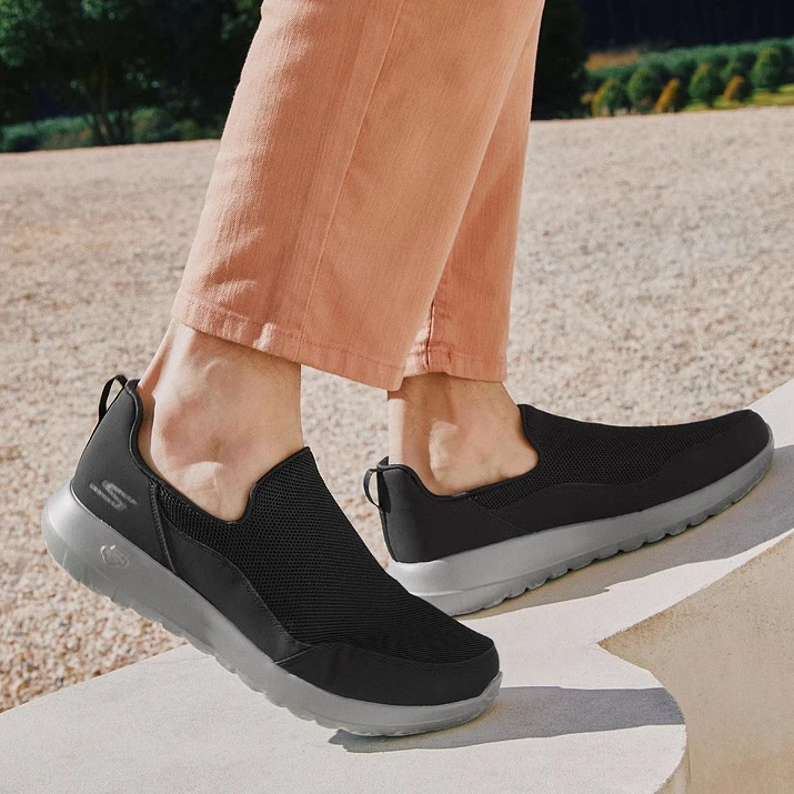 斯凯奇男鞋透气轻质舒适懒人一脚蹬健步鞋时尚休闲运动鞋54626