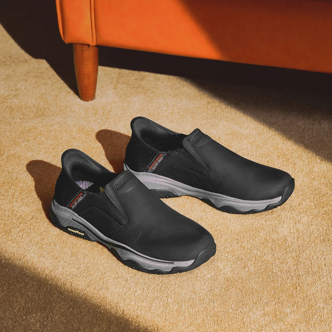 斯凯奇欧若风男鞋Slip ins闪穿鞋舒适一脚蹬皮鞋商务休闲鞋204847