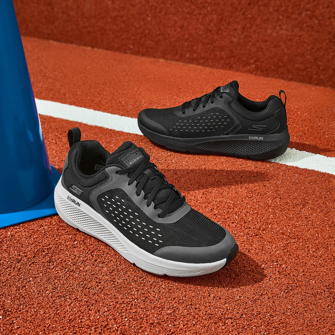 斯凯奇官方男鞋时尚轻便舒适透气运动鞋低帮绑带休闲鞋220322