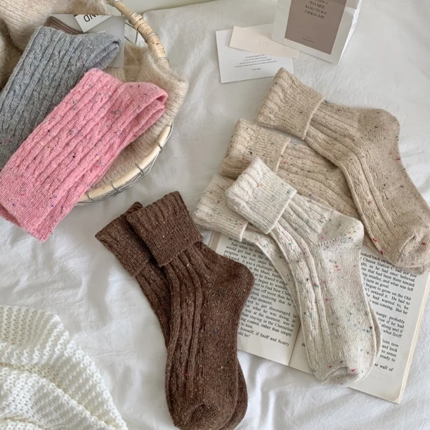 女中筒袜竖条纹长袜秋冬季加厚保暖羊毛袜日系简约点子纱堆堆袜子