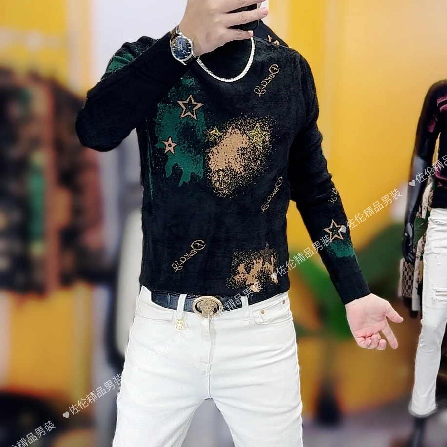 冬季新款时尚潮流男士修身圆领毛衣8582