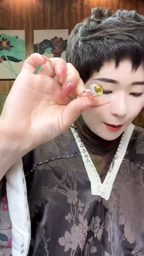 【闪购商品】琥珀戒指未镶嵌364