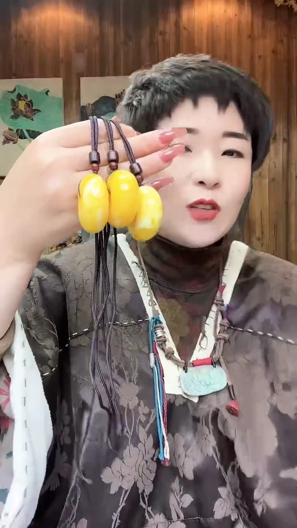 【闪购商品】琥珀颈饰未镶嵌319