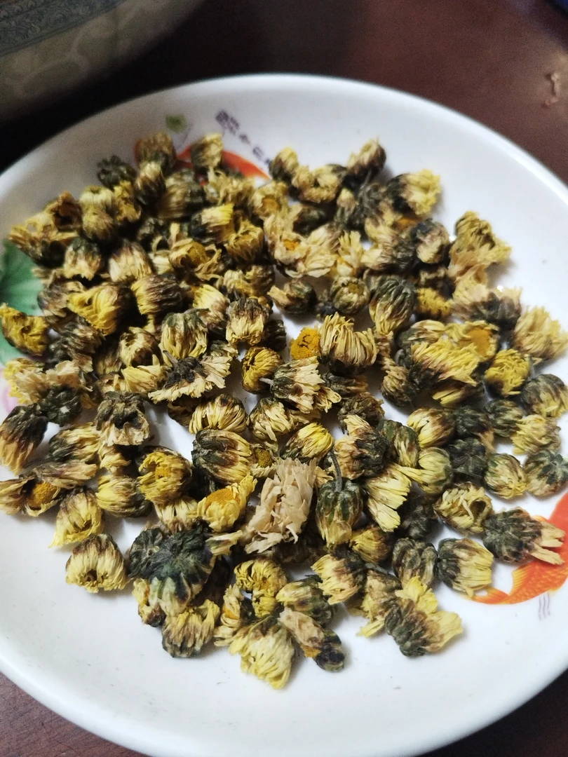 菊花胎菊，可泡水煮水