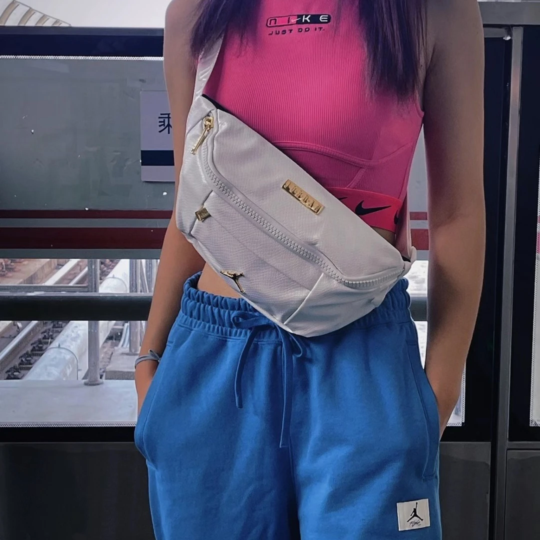 女神节蛇年耐克NikeJordan运动百搭蛇纹高级高质感斜挎胸包腰包