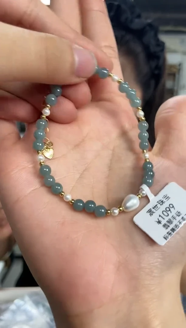 【闪购商品】翡翠手串未镶嵌多样性发其一颜色微差