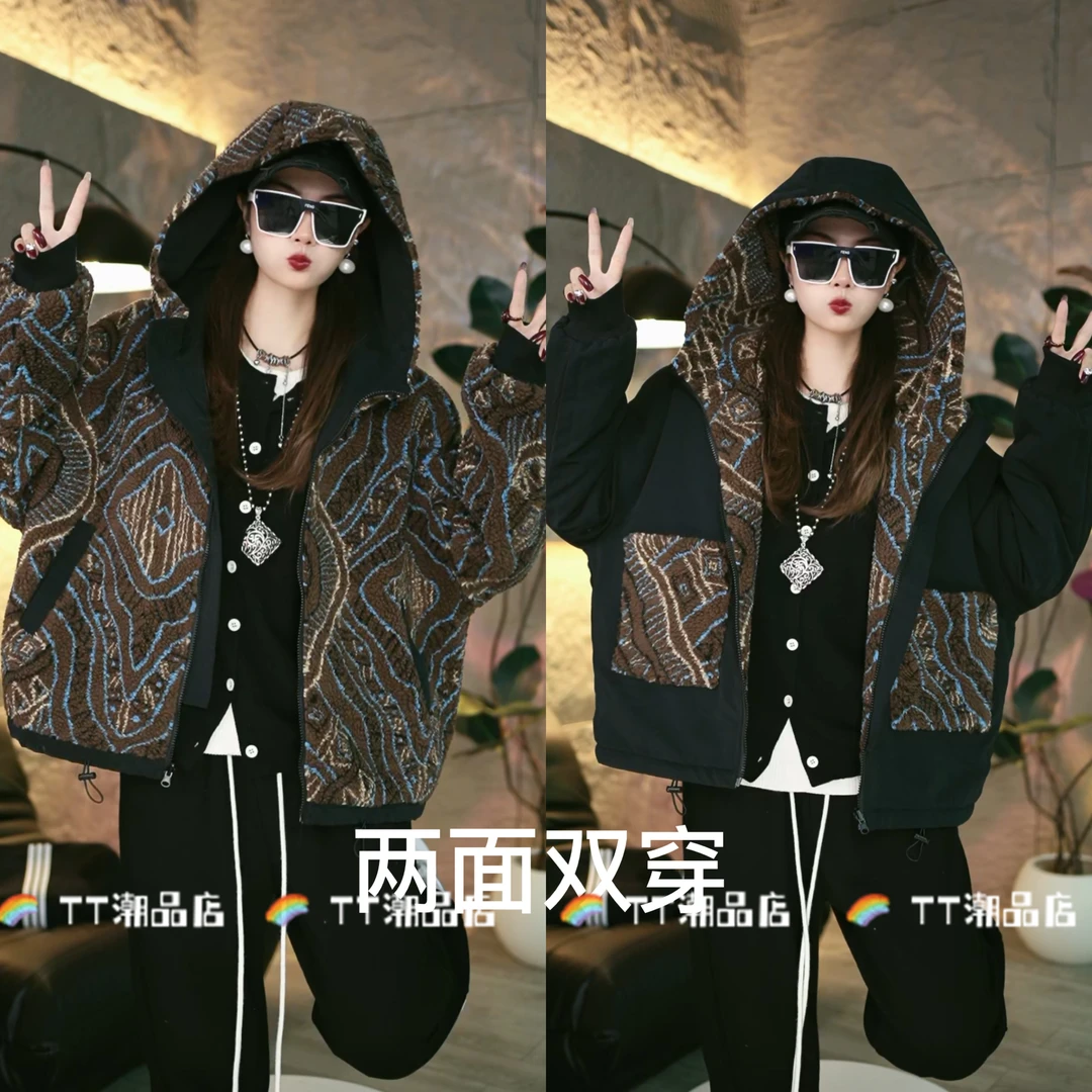 【TT潮品】冬季新款宽松个性休闲时尚图腾提花双面穿加厚外套8008C
