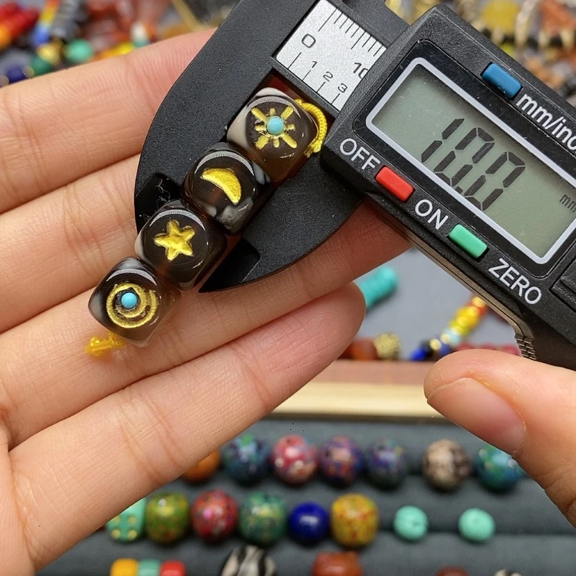 【闪购商品】黑玛瑙日月星辰