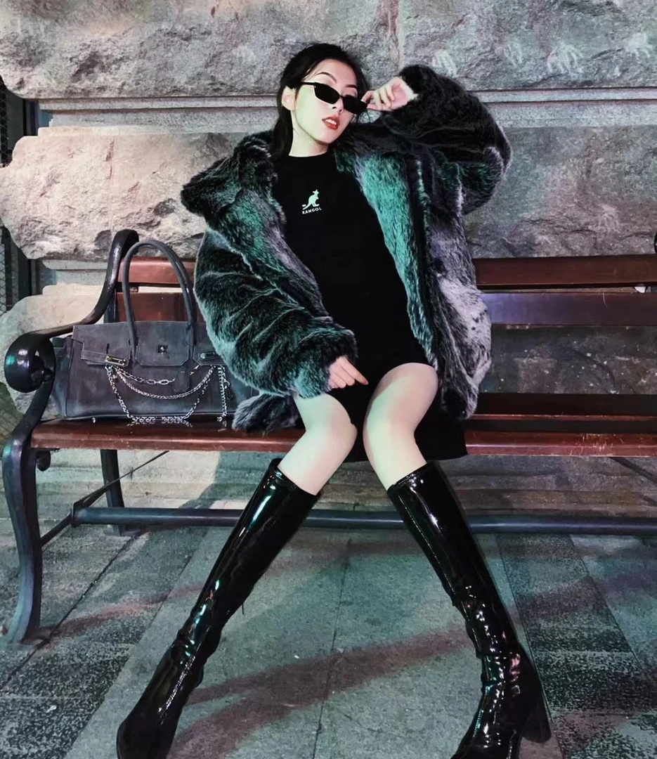 孤品绝美辣妹女装