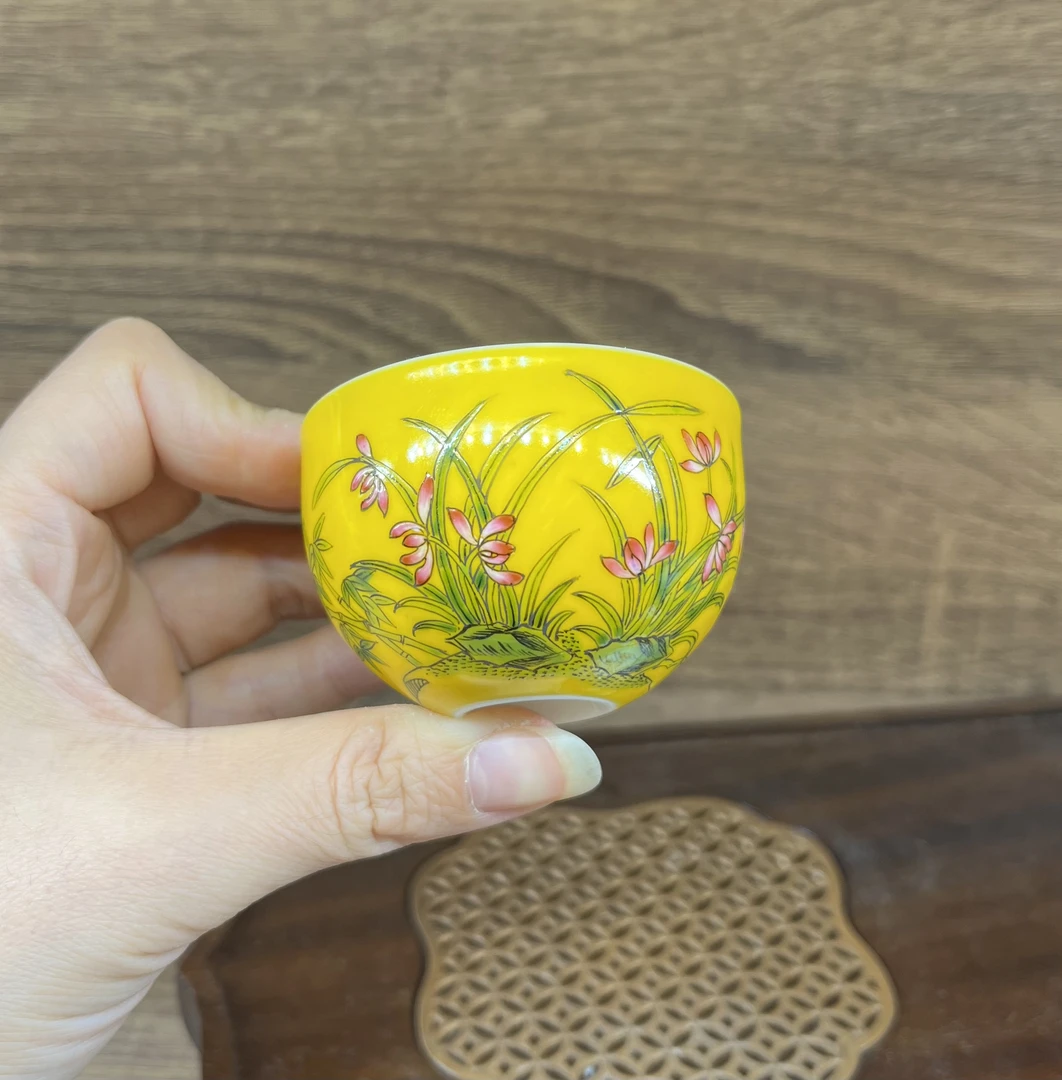 创汇时期手绘陶瓷兰花卧足杯茶杯品茗杯