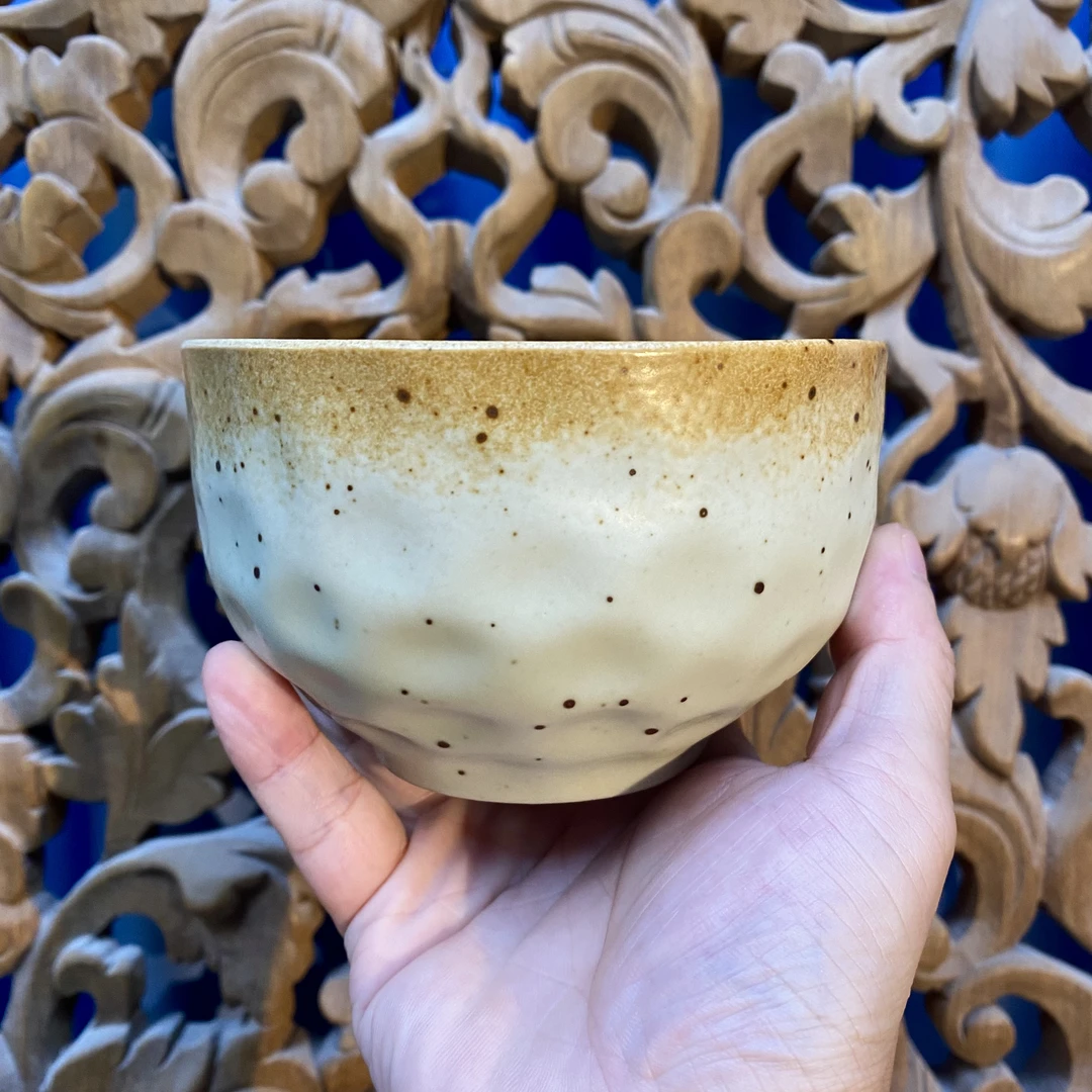 高颜值粗陶手捏碗